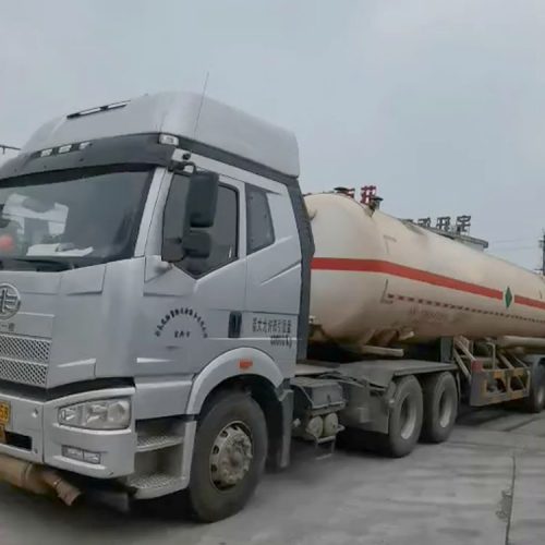 運輸車輛